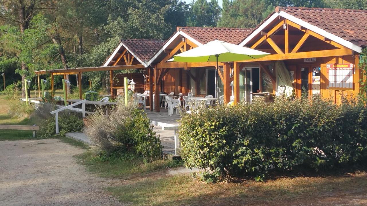 Hotel Les Palafitos Luglon Exterior foto
